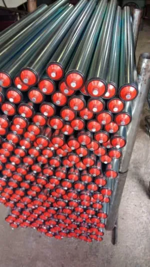 Distribuidor de roletes livres